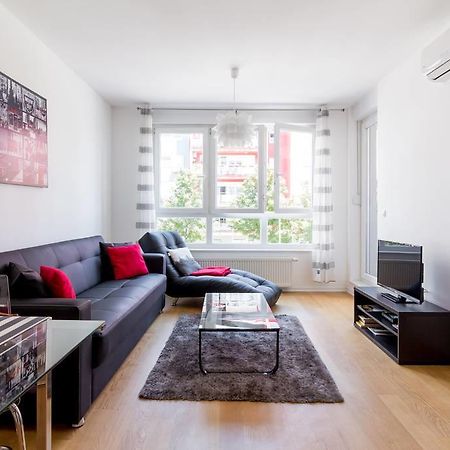Flexible Selfcheckins 9 - Zagreb - Garage - Electric Vehicle Ccharger - Loggia - New - Apartments Repinc 9 外观 照片